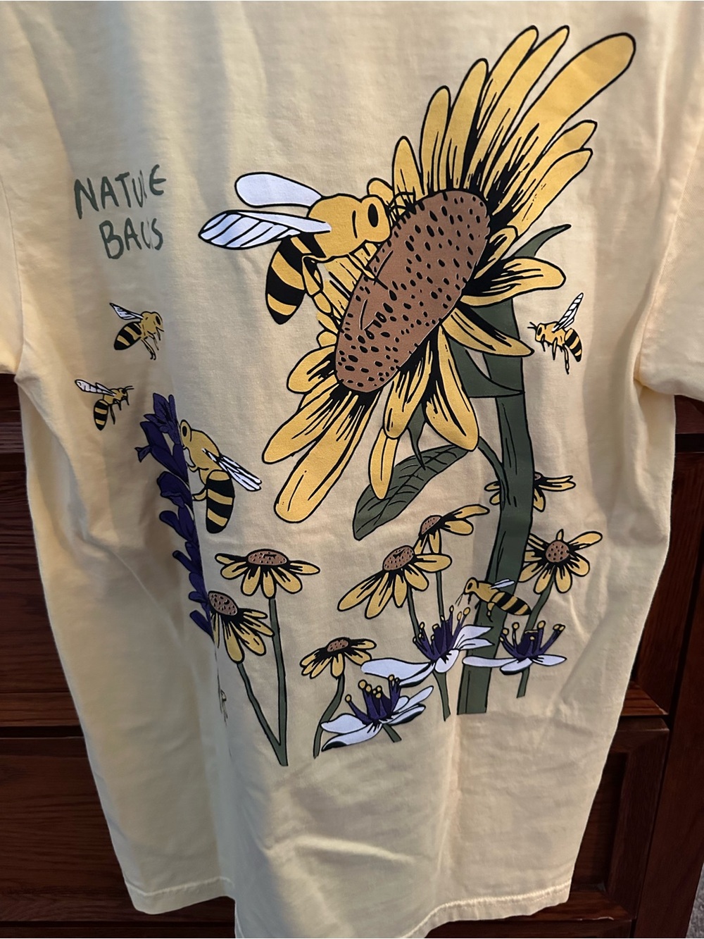 NEW Nature Back tee shirt